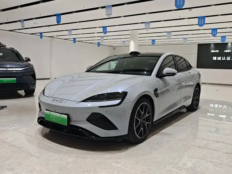 BYD Seal, 2025