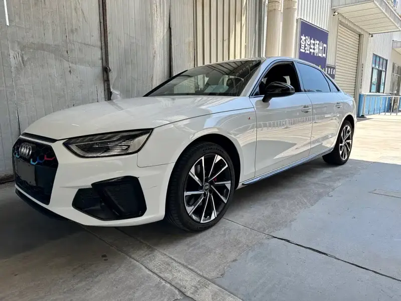 Audi A4L, 2023