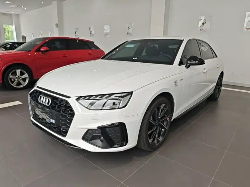 Audi A4L, 2023