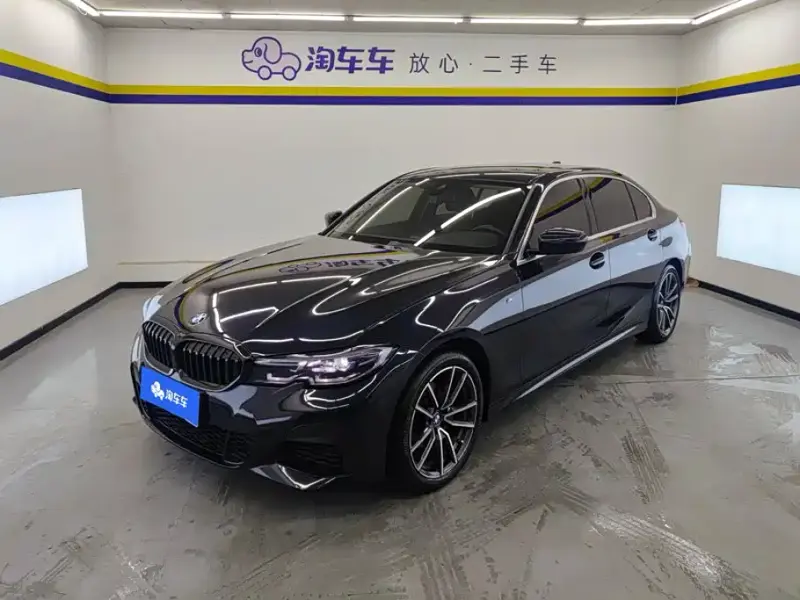 BMW 3 Series, 2022