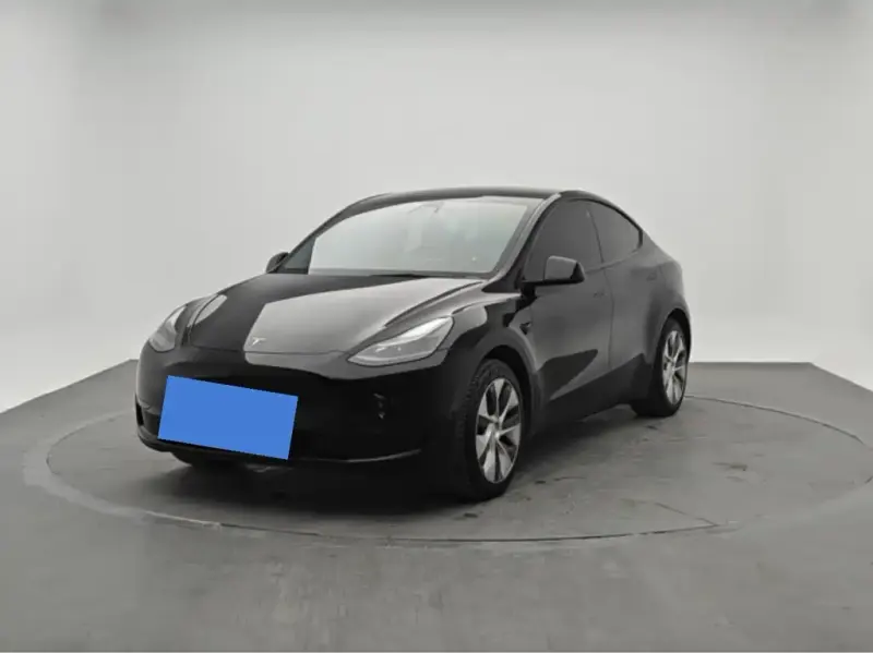 Tesla Model Y, 2023