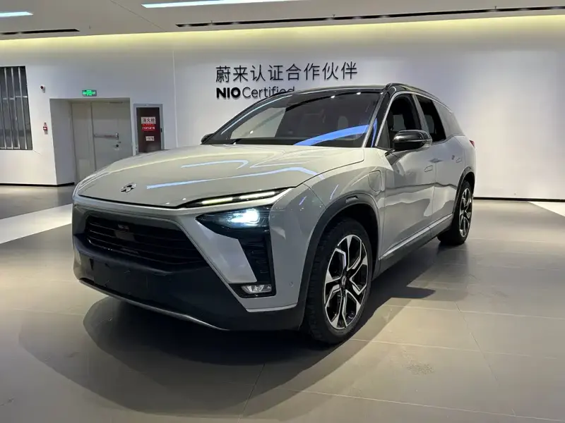 NIO ES8, 2021