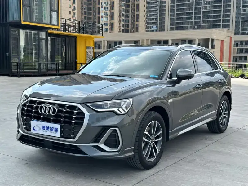 Audi Q3, 2022