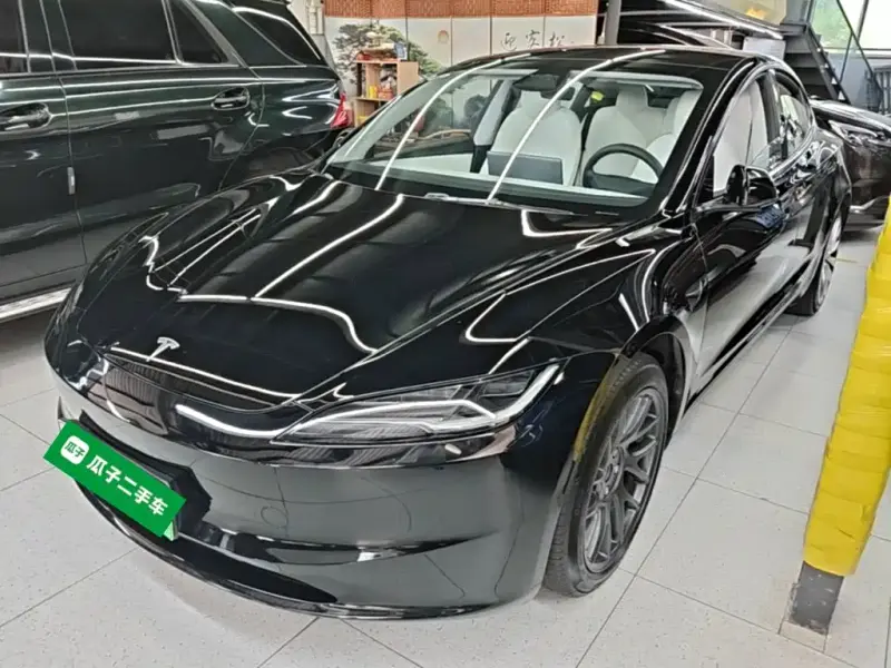 Tesla Model 3, 2023