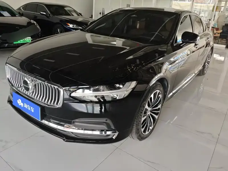 Volvo S90, 2022