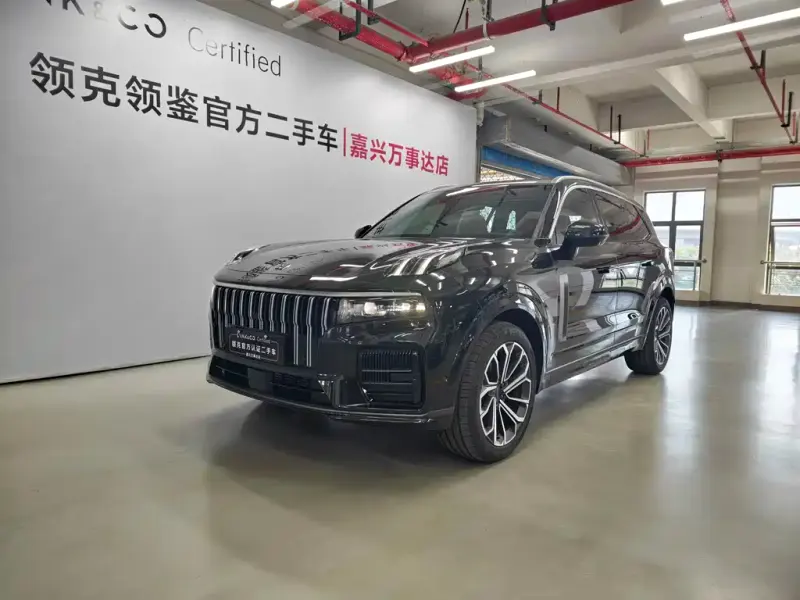 Lynk & Co 09, 2025