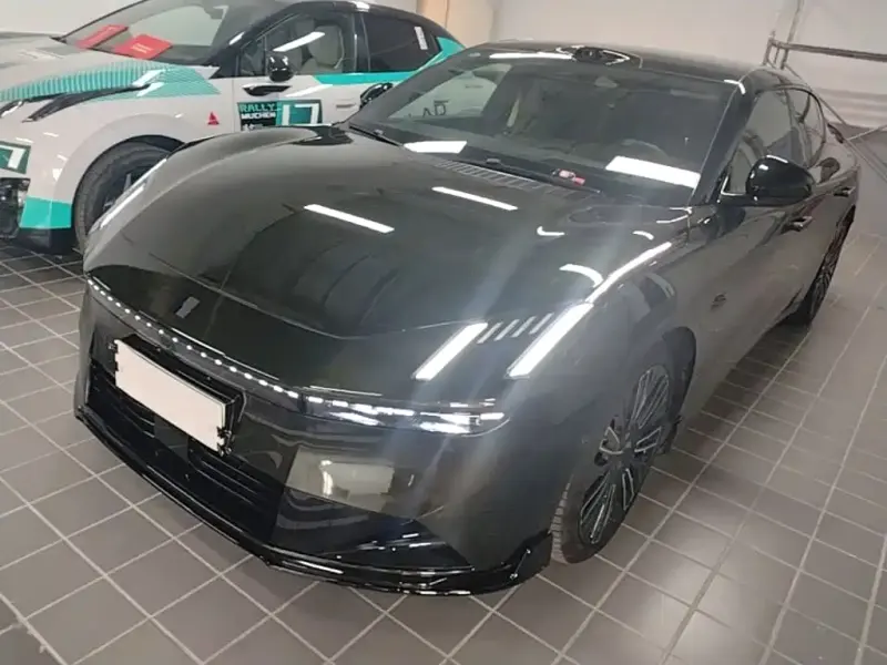 Lynk & Co 10, 2025