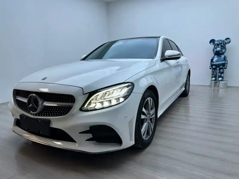 Mercedes-Benz C-Class, 2022