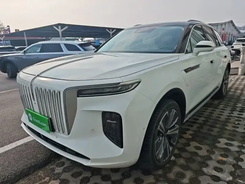 Hongqi E-HS9, 2023