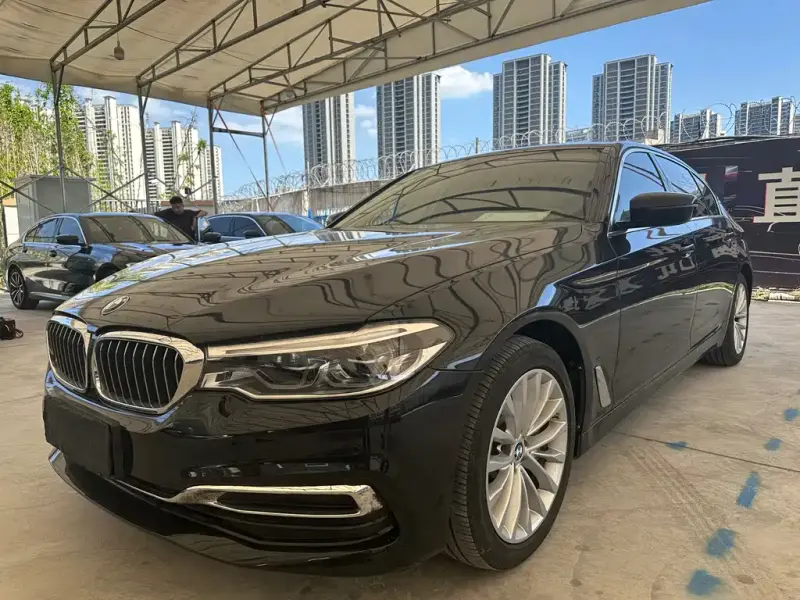 BMW 5 Series, 2021