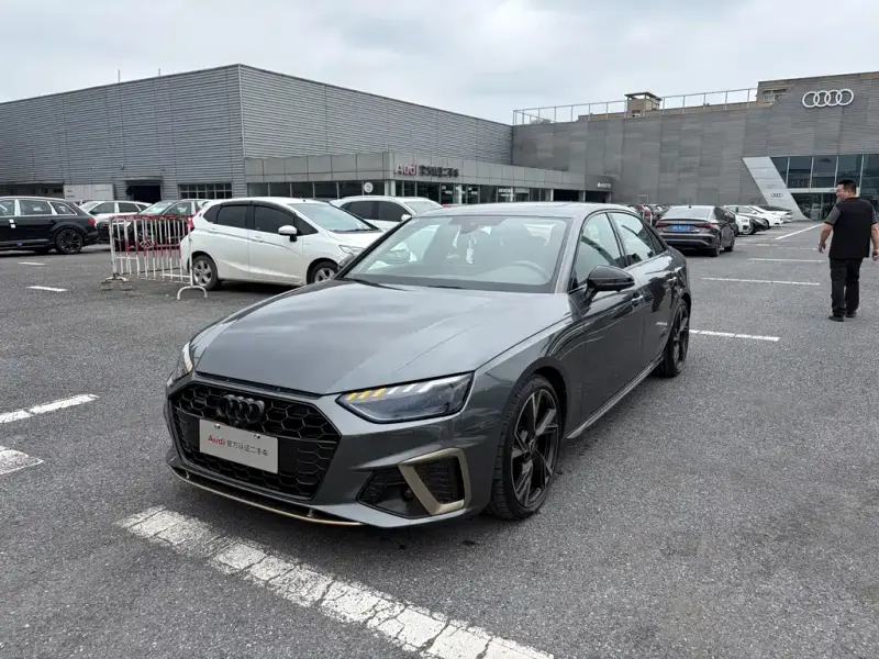 Audi A4L, 2024