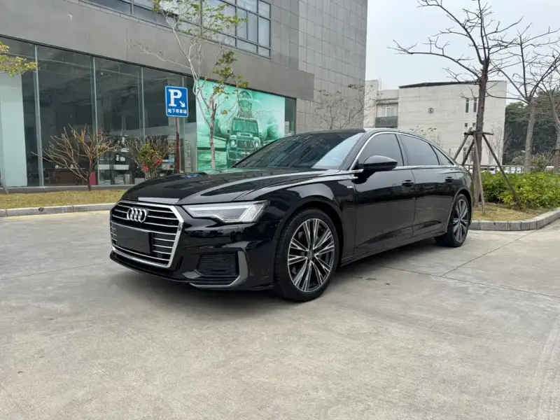 Audi A6L, 2021