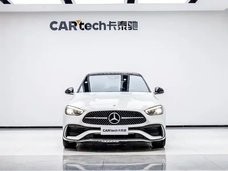 Mercedes-Benz C-Class, 2022