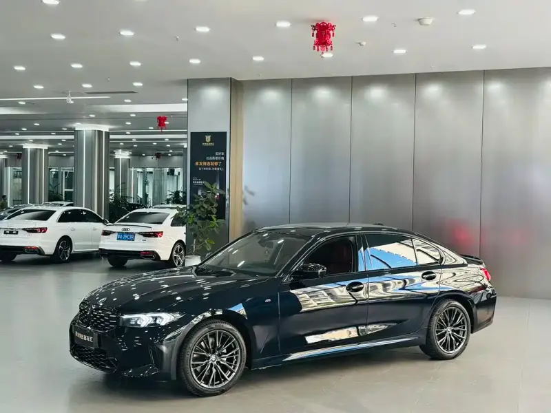 BMW 3 Series, 2024