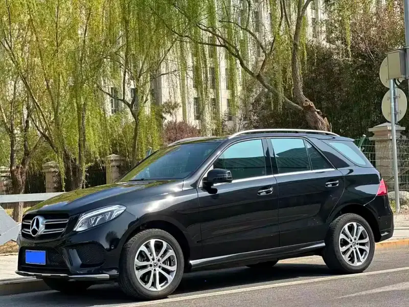 Mercedes-Benz GLE( ), 2017