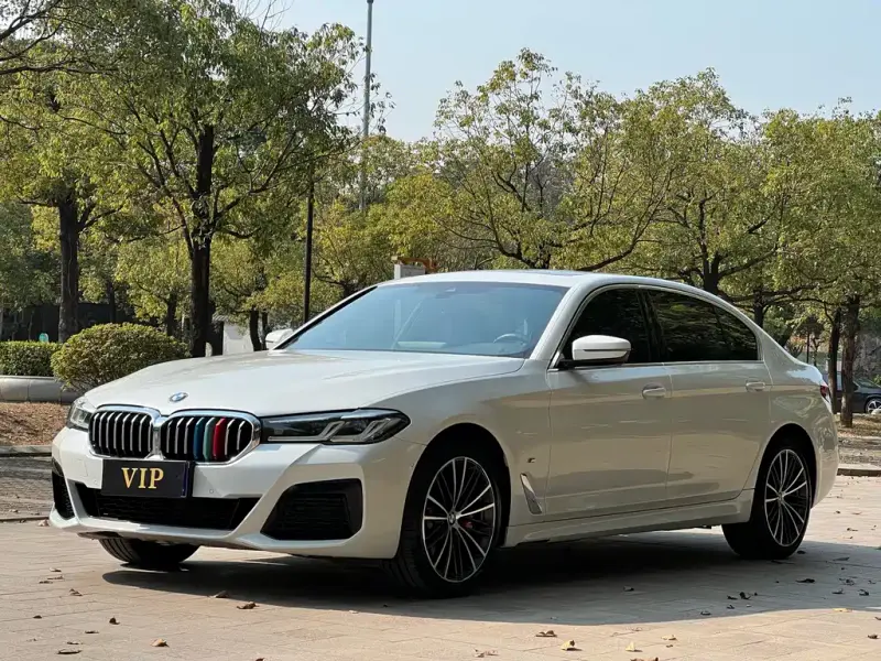 BMW 5 Series, 2022