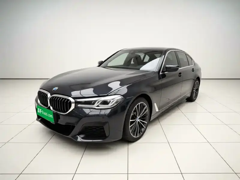 BMW 5 Series, 2022
