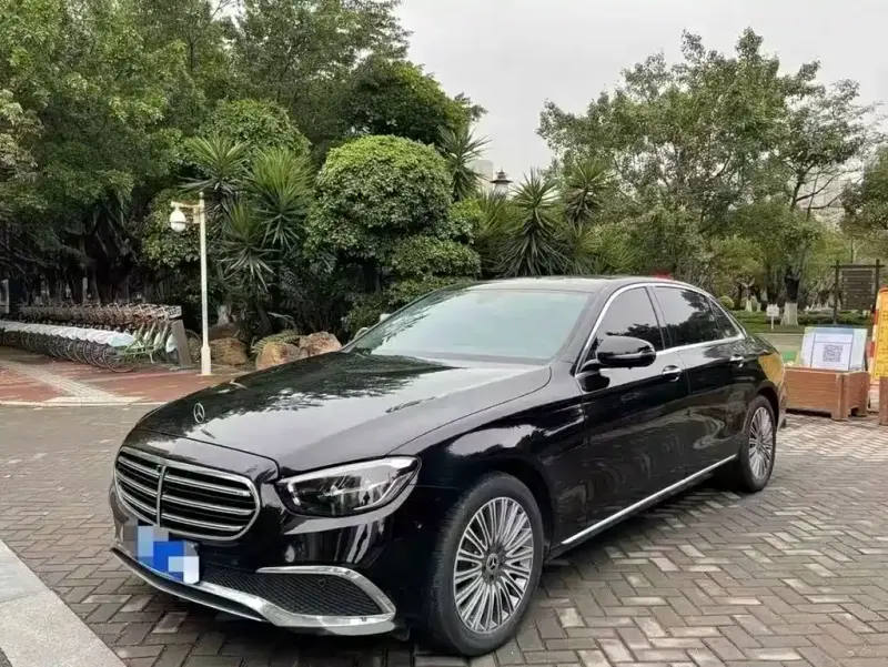 Mercedes-Benz E-Class, 2022