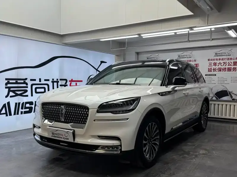 Lincoln Aviator, 2022