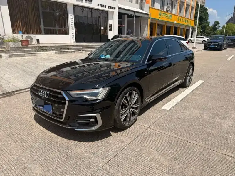 Audi A6L, 2022