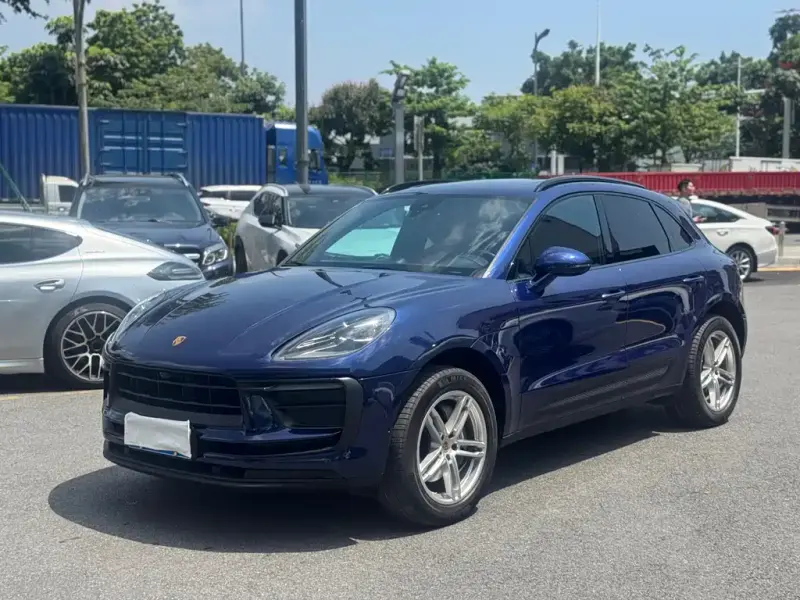 Porsche Macan, 2022