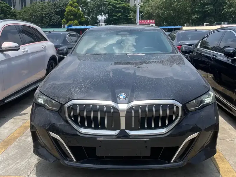 BMW 5 Series, 2024
