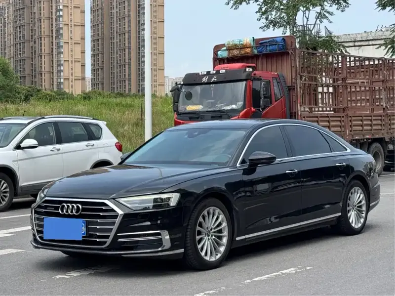 Audi A8, 2019