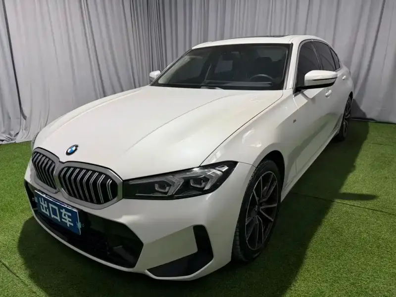 BMW 3 Series, 2023