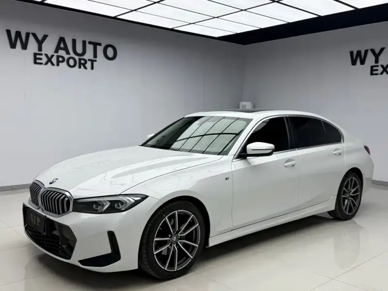 BMW 3 Series, 2023