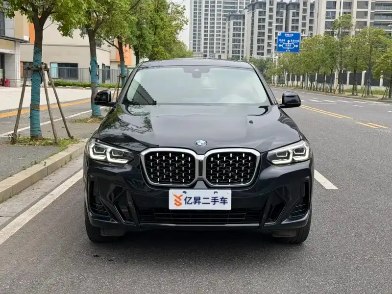BMW X4, 2024