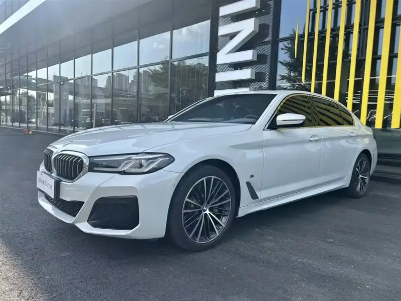 BMW 5 Series, 2023