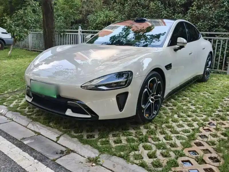 Xiaomi SU7, 2024