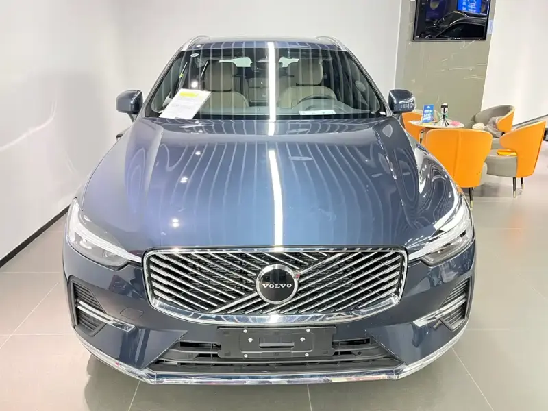 Volvo XC60, 2026