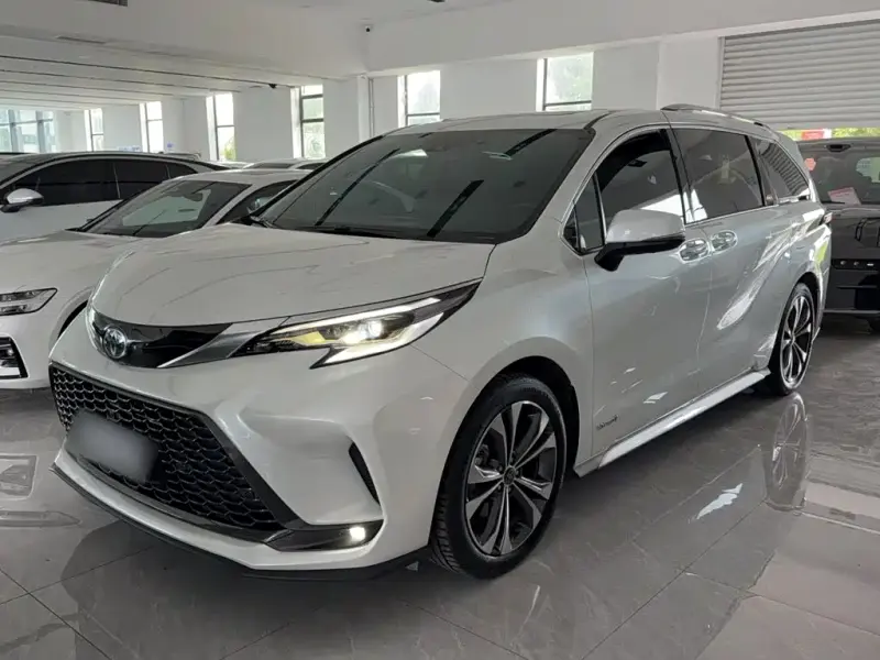 Toyota Granvia, 2023