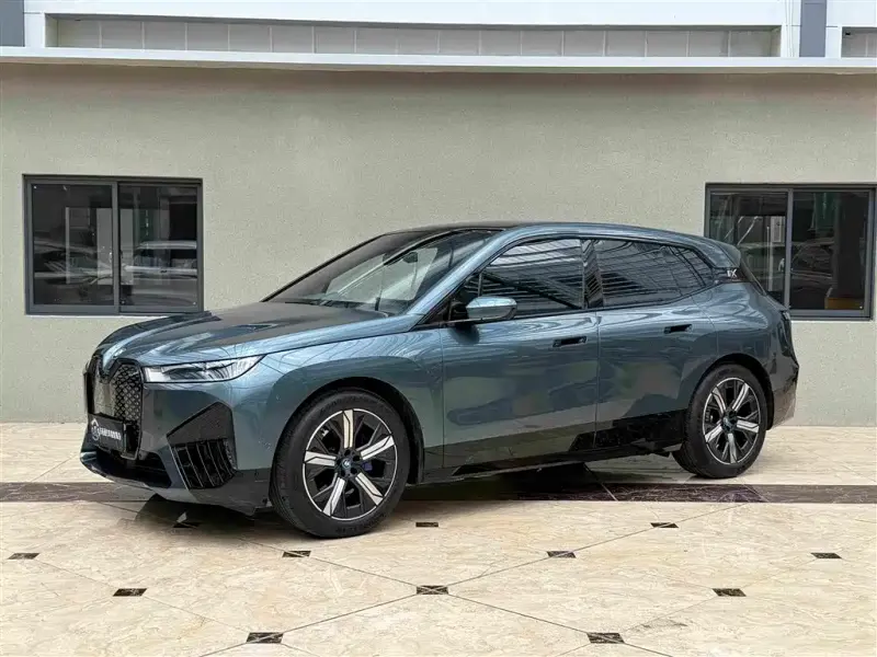 BMW iX, 2024