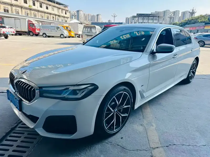 BMW 5 Series, 2023