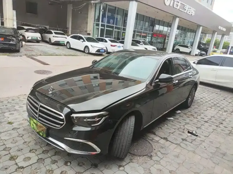 Mercedes-Benz E-Class, 2023
