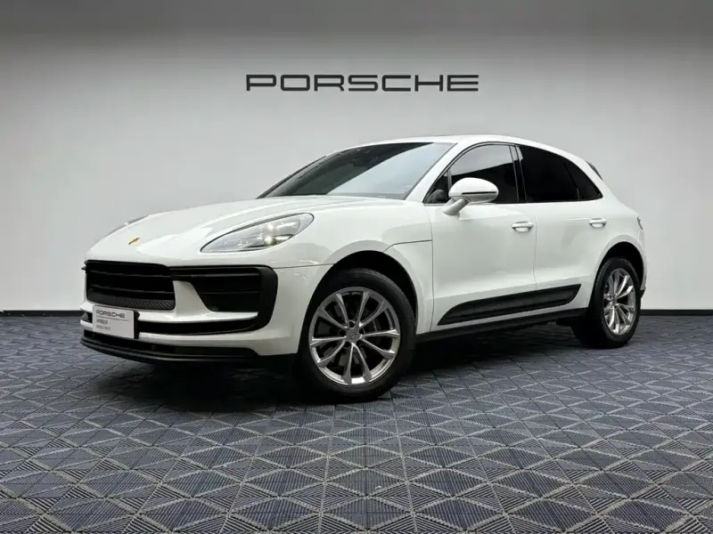 Porsche Macan, 2022