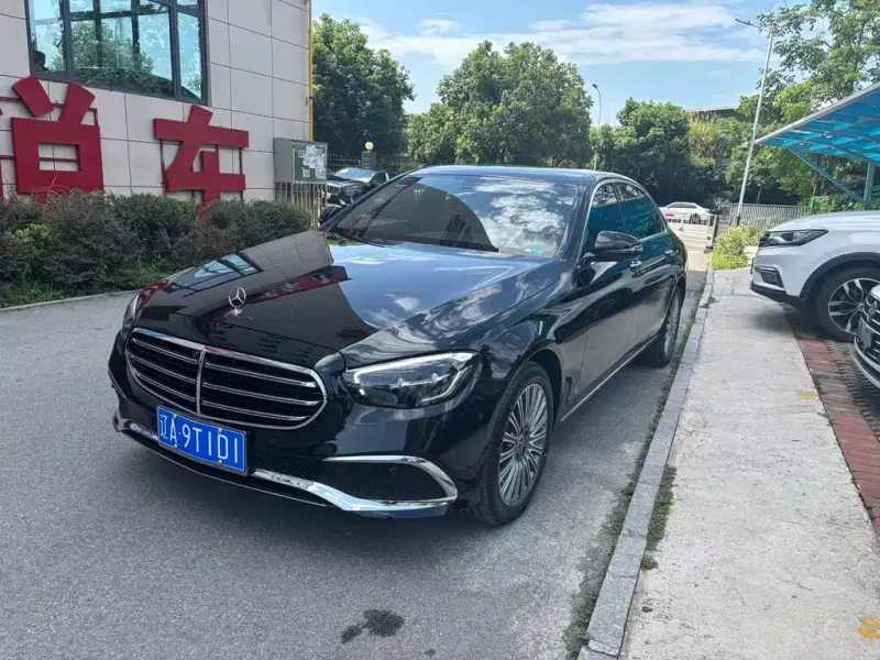 Mercedes-Benz E-Class, 2023