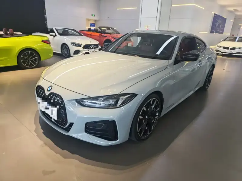 BMW 4 Series, 2025