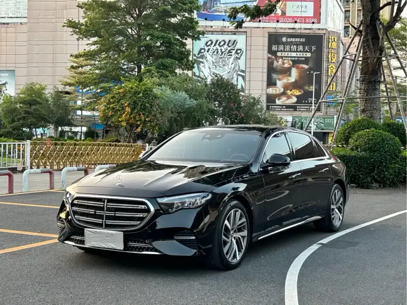 Mercedes-Benz E-Class, 2025