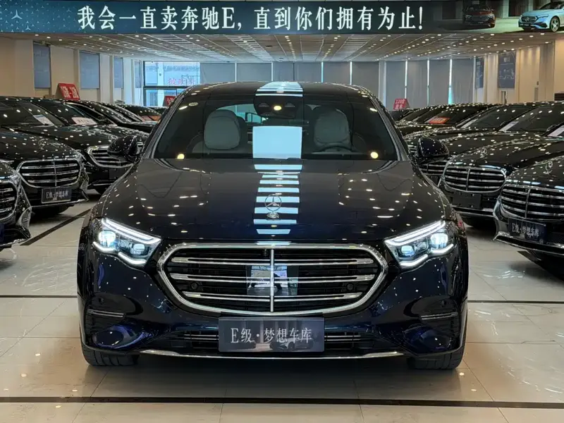 Mercedes-Benz E-Class, 2023
