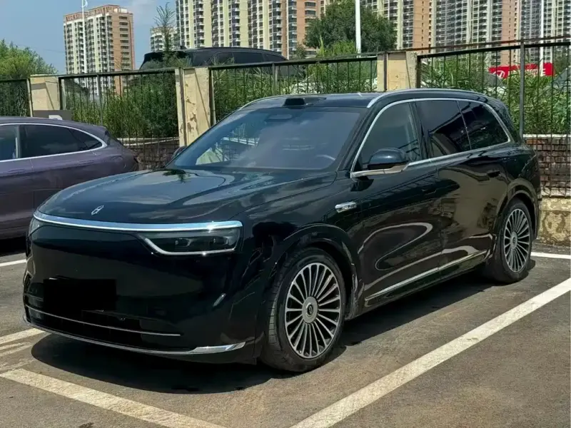 AITO M8, 2025