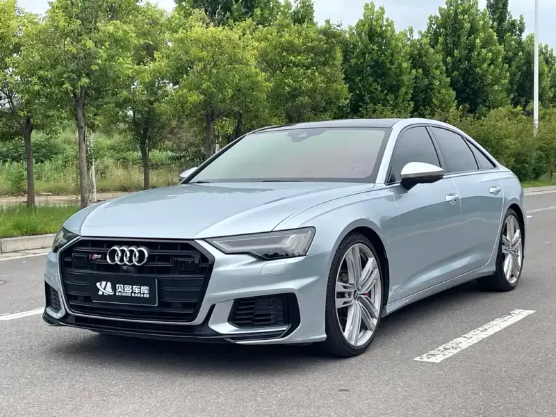 Audi S6, 2022