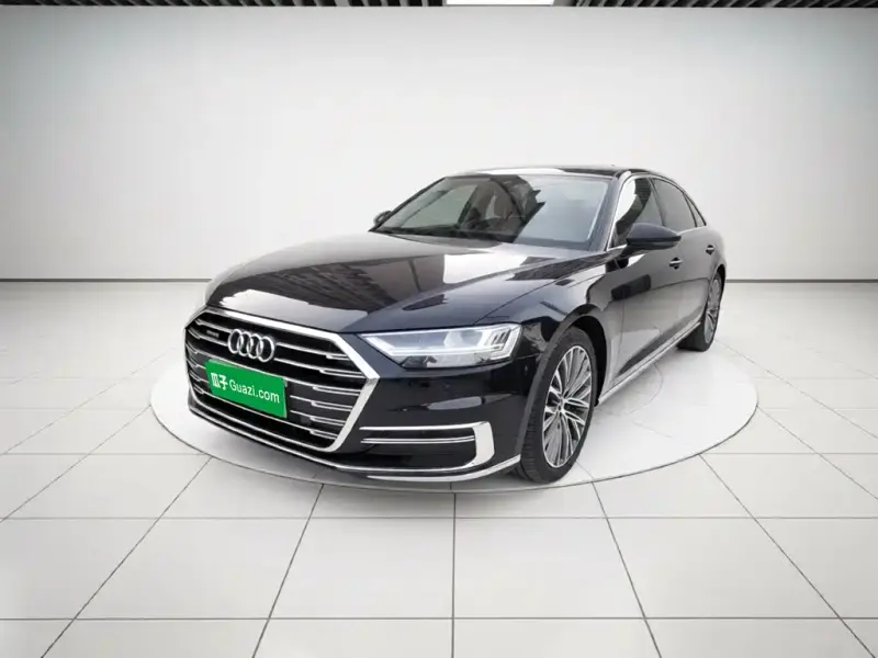 Audi A8, 2021