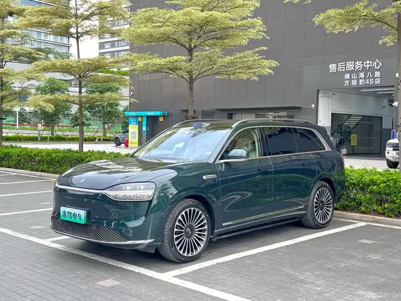 AITO M9, 2025
