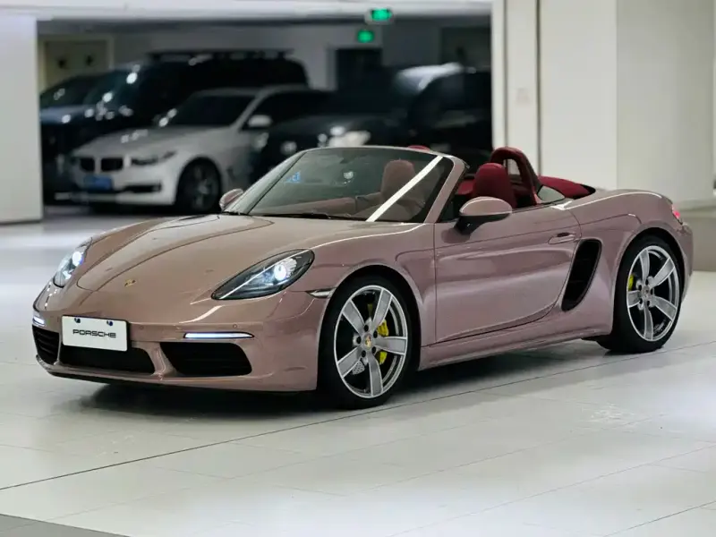 Porsche 718, 2022