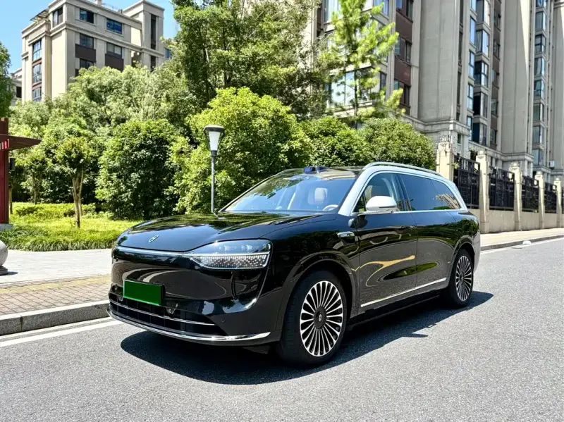 AITO M9, 2025
