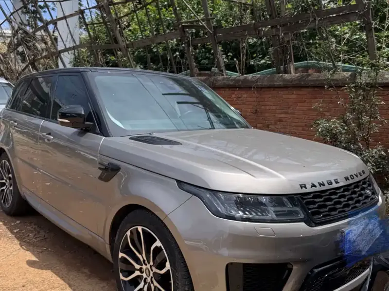 Land Rover Sport, 2021