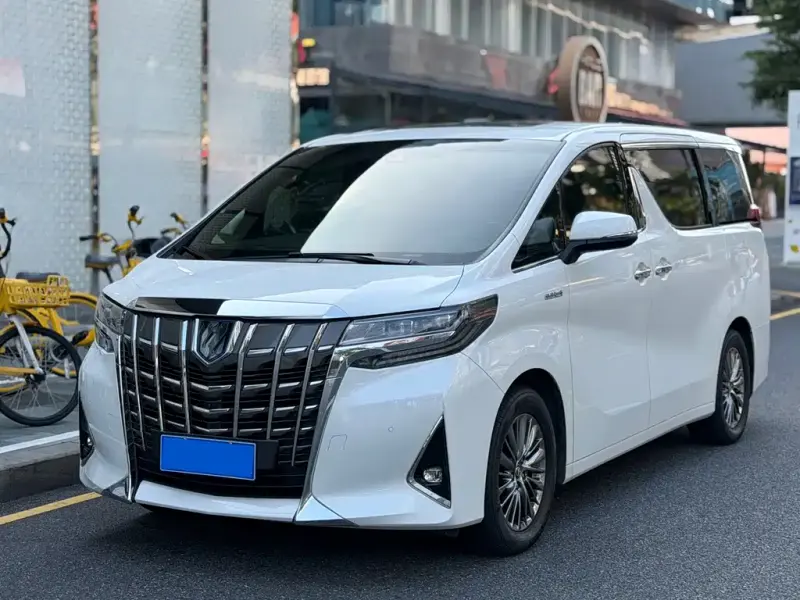 Toyota Alphard, 2021